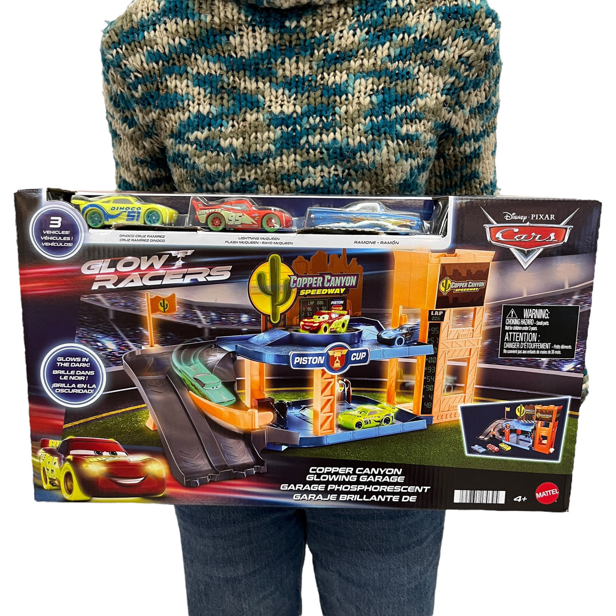 Cars Glow Racers Glowing Garage Playset