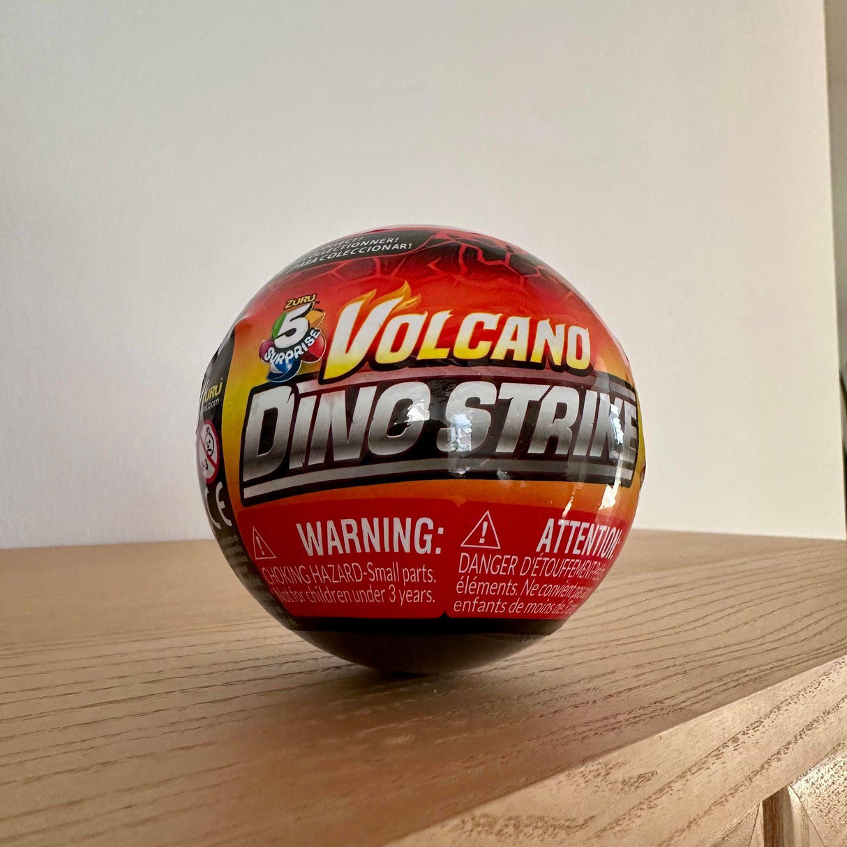 Surprise Volcano Dino Strikes
