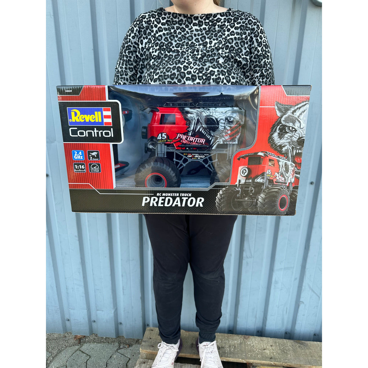 Revell RC Monstertruck Predator