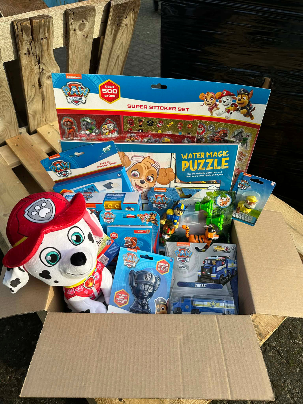 Mysterybox Paw Patrol (Indeholder for mindst 700kr og 8+ produkter)