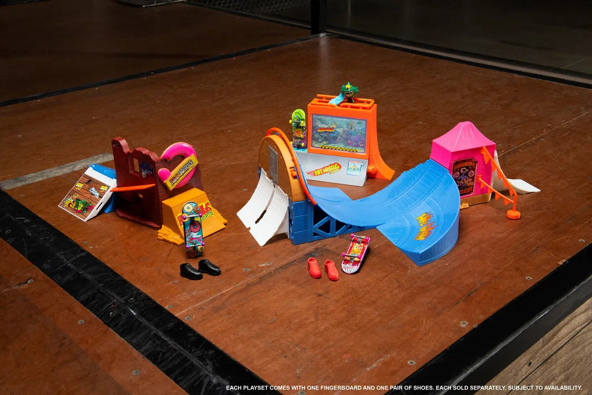 Hot Wheels Skate Amusement Park Skate Set