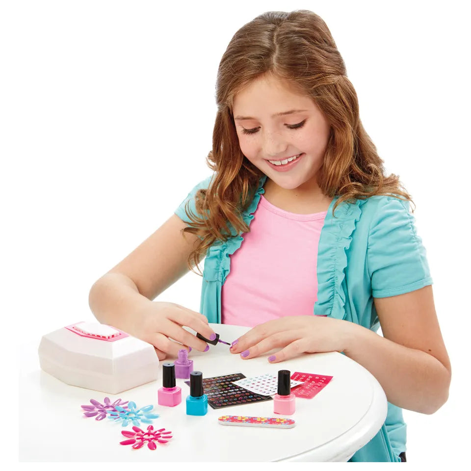 Shimmer 'n Sparkle - Lite Up Salon - Manicure Sæt