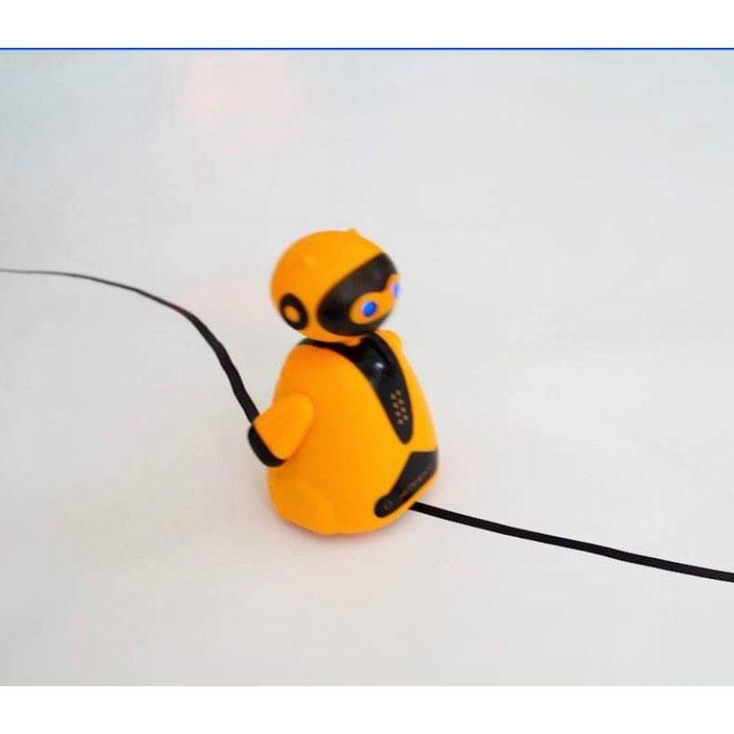 FOLLOW THE LINE ROBOT