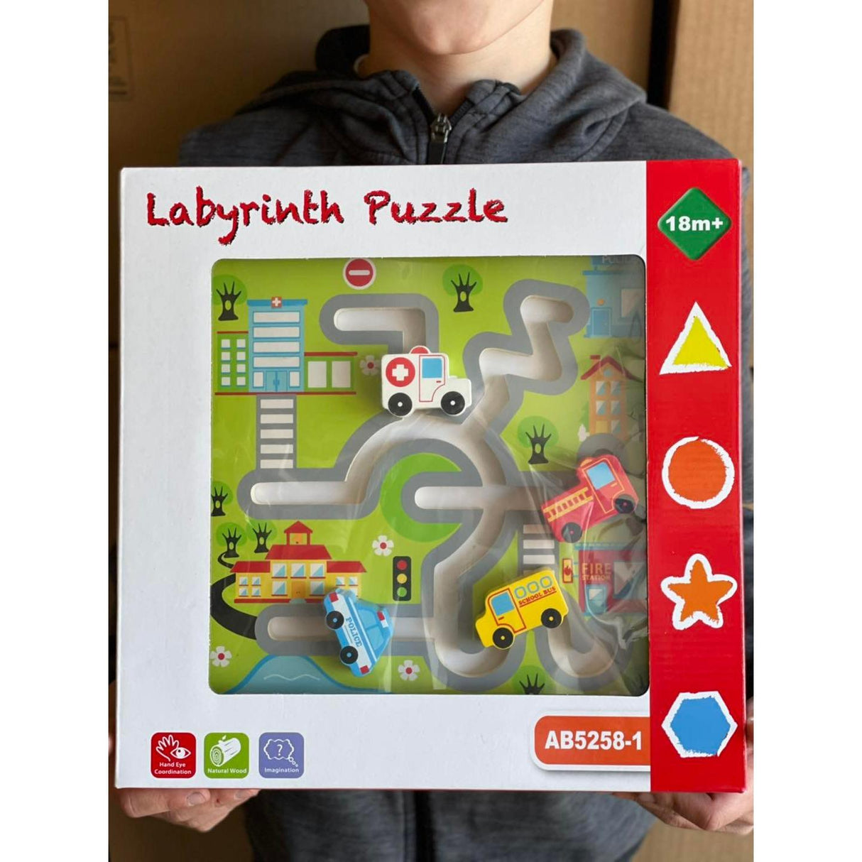 Labyrint i bæredygtigt træ