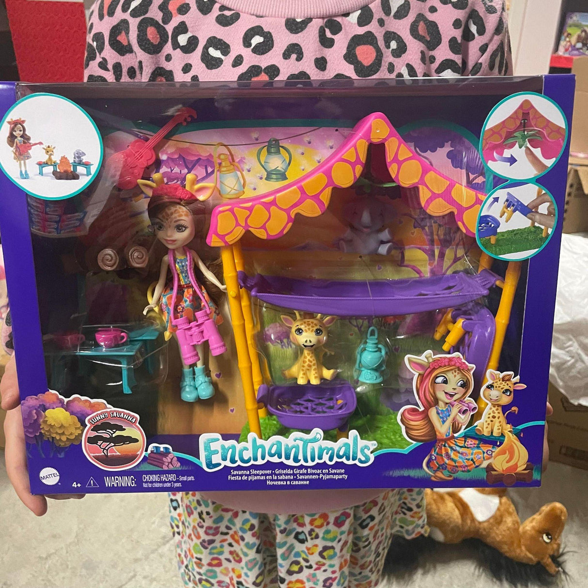 Enchantimals savanna sleepover legesæt med mange dele.