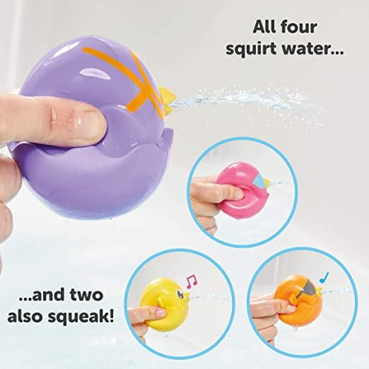 Tomy Toomies Hide & Squeak Squirters badedyr