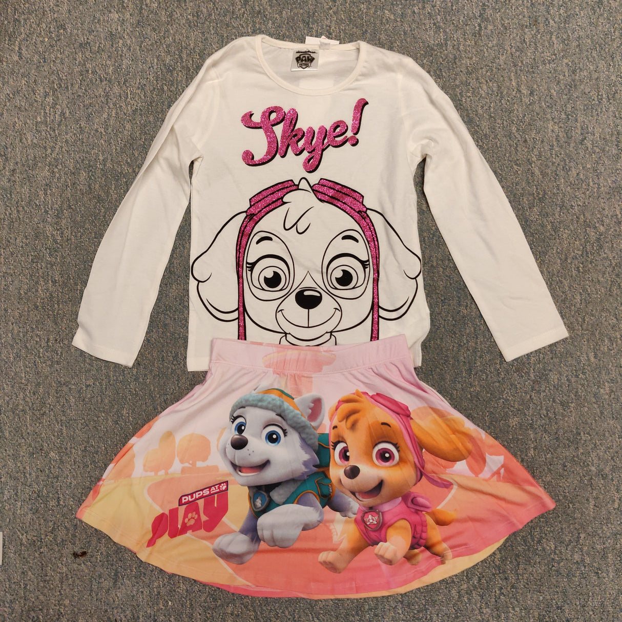 Tøjpakke 3, 5 & 6 år - Paw Patrol langærmet & nederdel