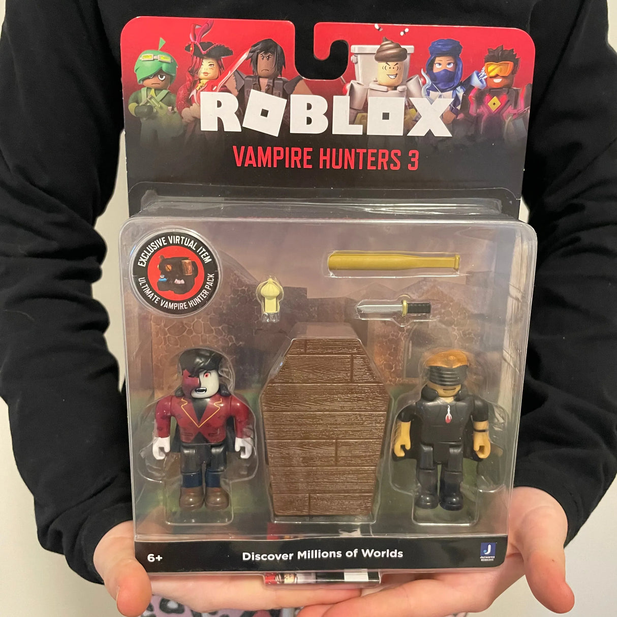 Roblox pakke med flere dele samt online kode (Leveres assorteret)
