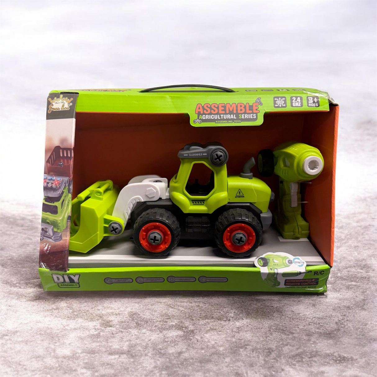 Fjernstyret 3i1 skru og saml traktor