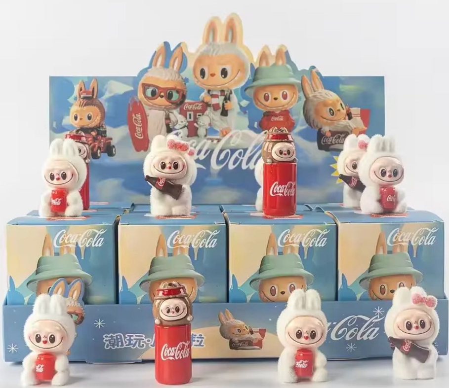 FORUDBESTILLING - Labubu - Cola flaske edition surprise figur box (LEVERING 14 DAGE)