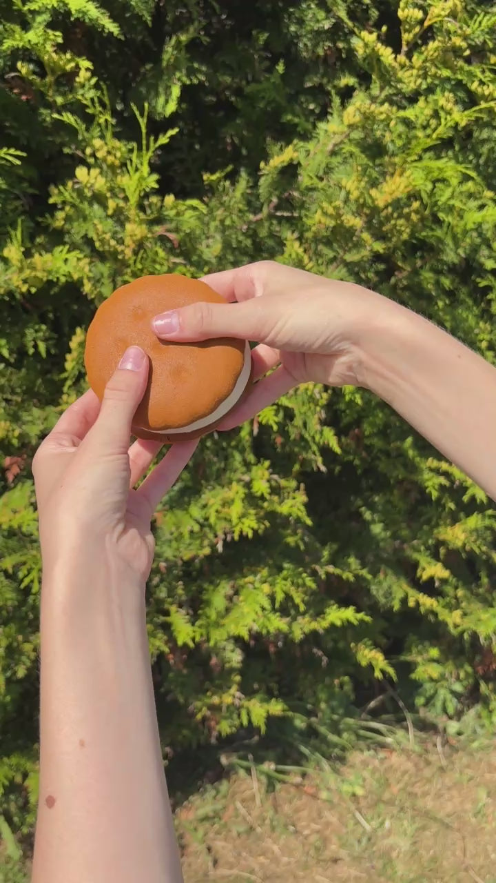 Squishy slowrise cookie