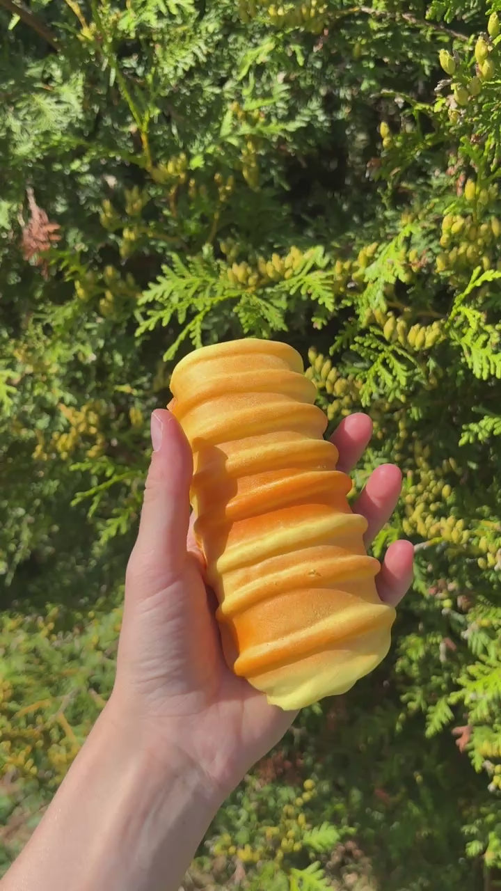 Squishy slowrise twistet brød
