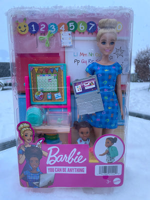Barbie “børnehaveklasse legesæt”